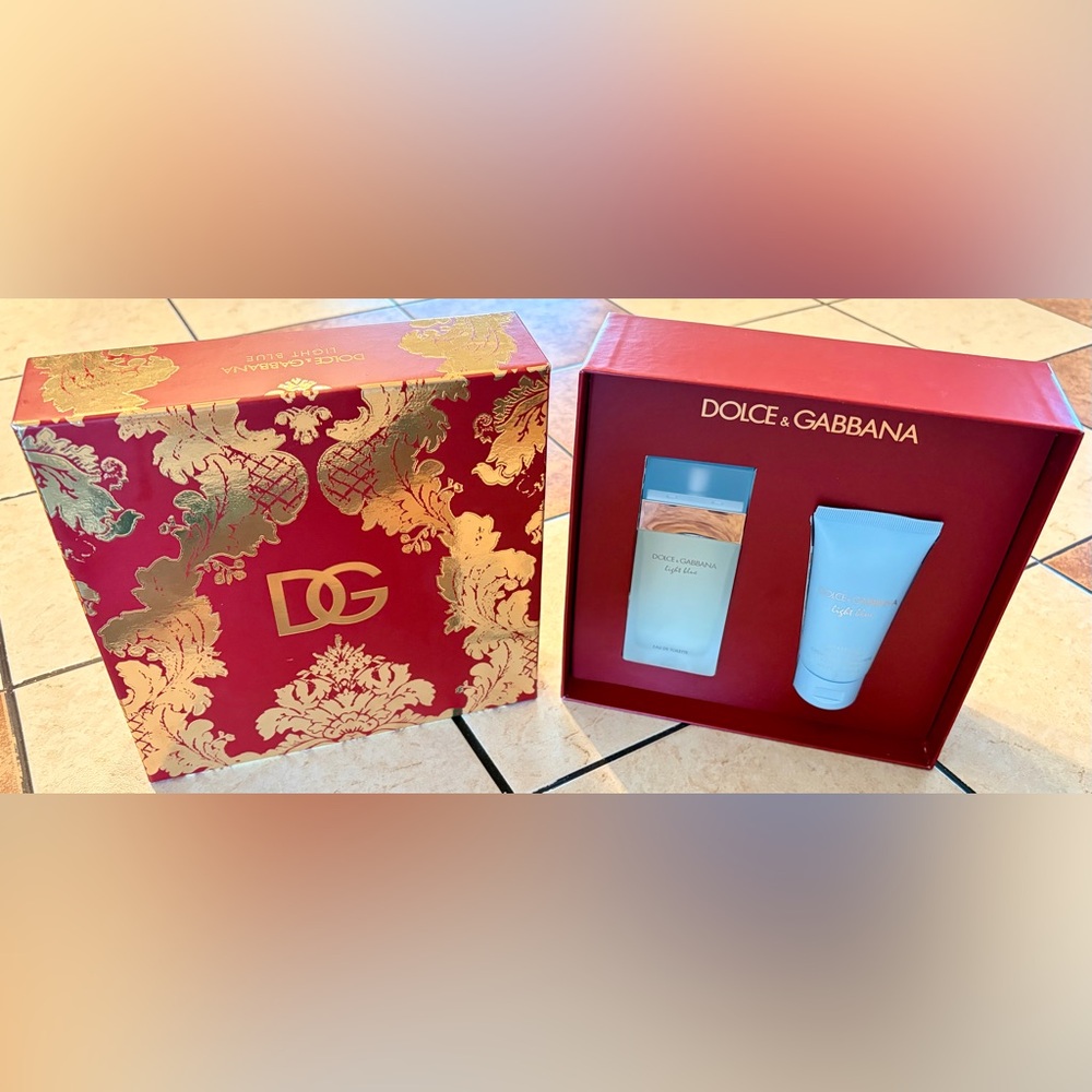 New in Box Dolce & Gabbana Light Blue 100 ml Fragrance Set with Red Box - Picture 7 of 9